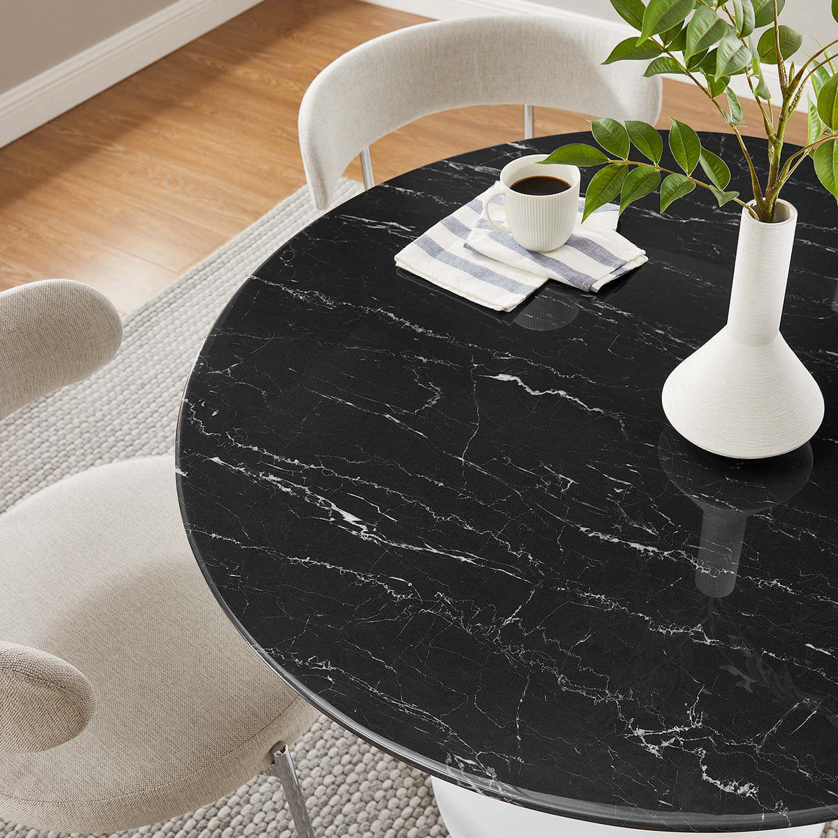 Lippa Round Faux Marble Dining Table by Modway