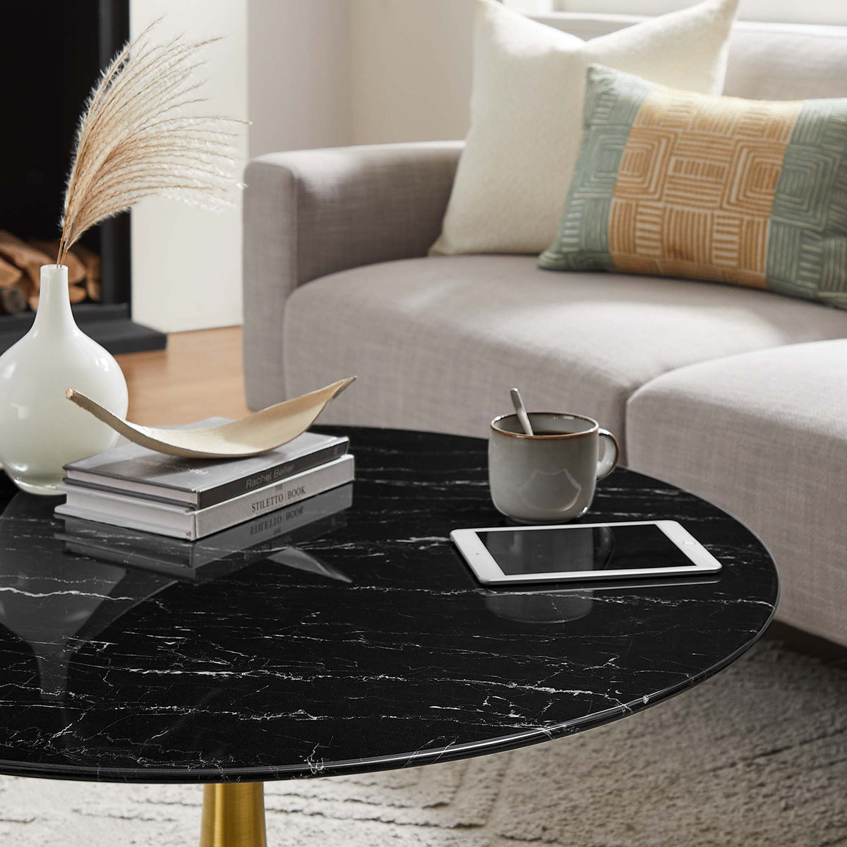 Lippa Round Faux Marble Coffee Table by Modway