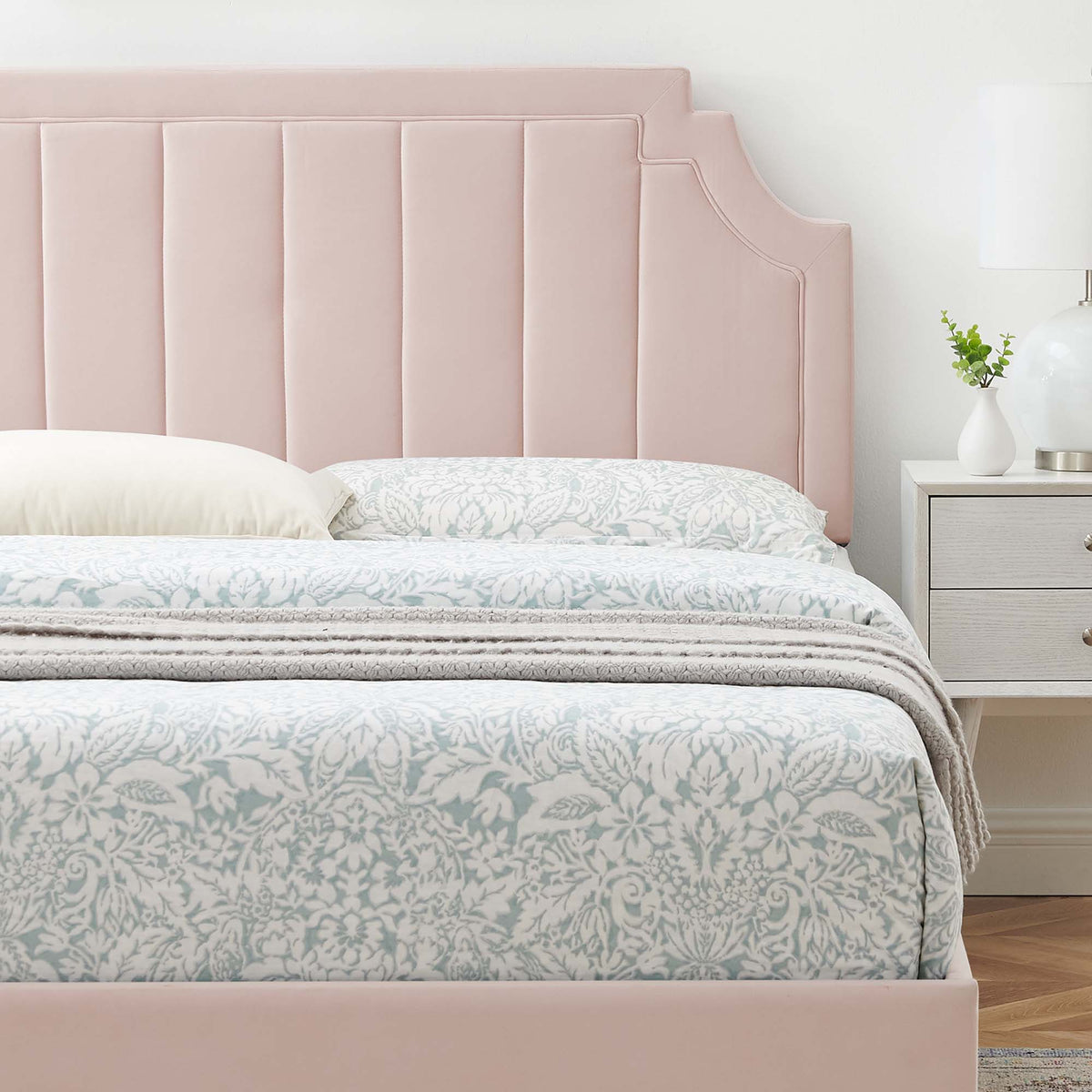 Sienna Performance Velvet Queen Platform Bed by Modway - MOD-6714