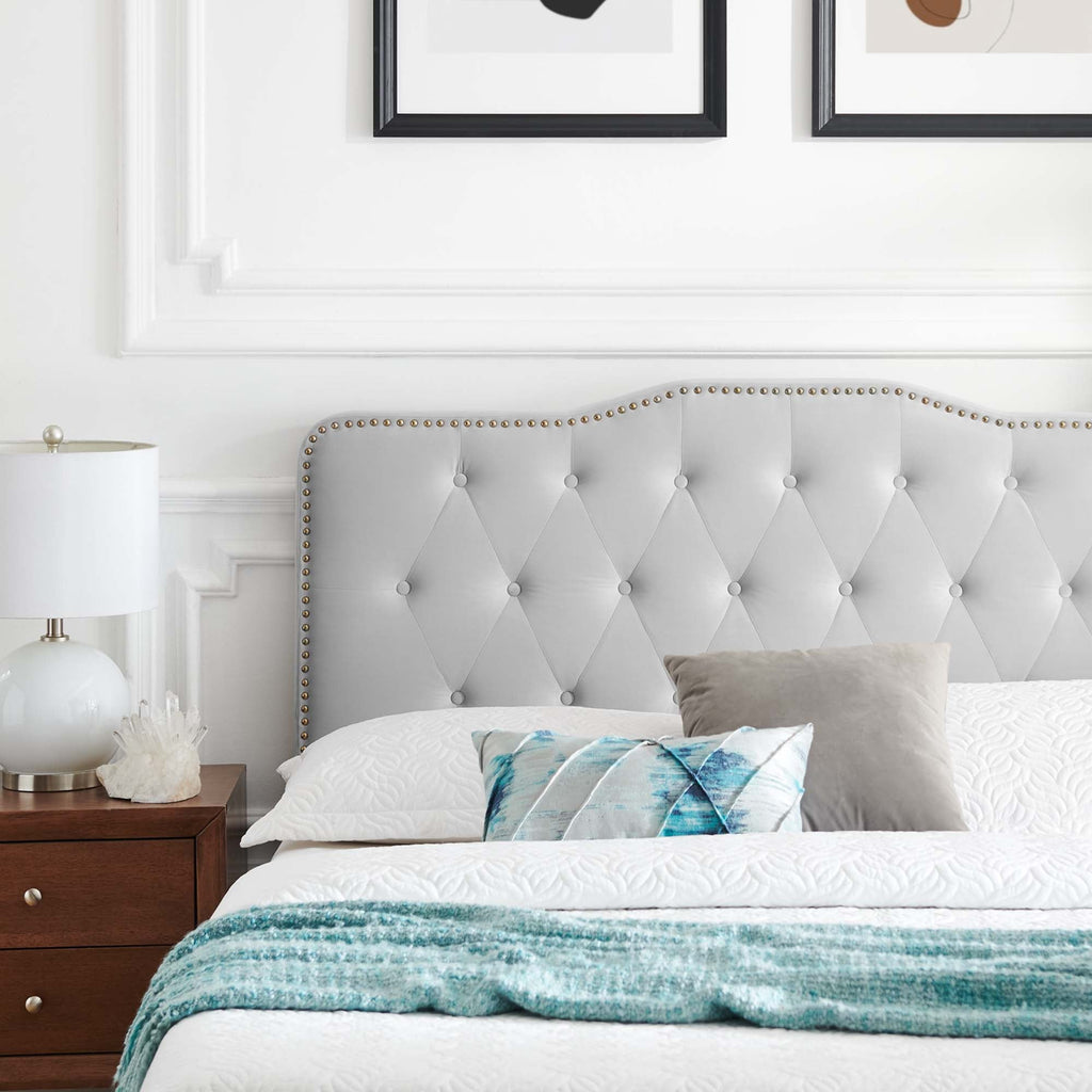 Amber Tufted Performance Velvet Platform Bed by Modway