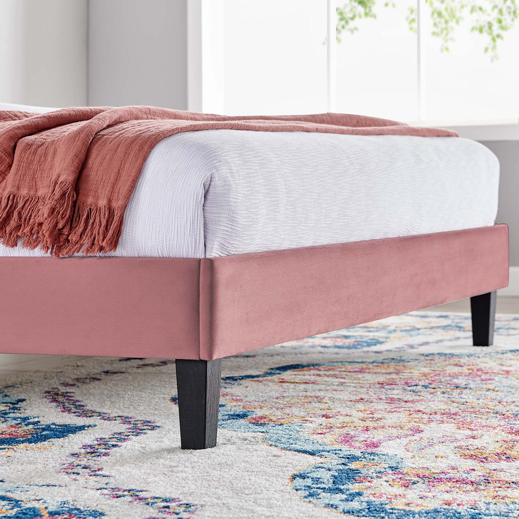 Daisy Performance Velvet Platform Bed by Modway