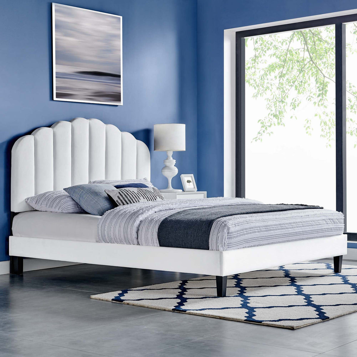 Daisy Performance Velvet Platform Bed by Modway