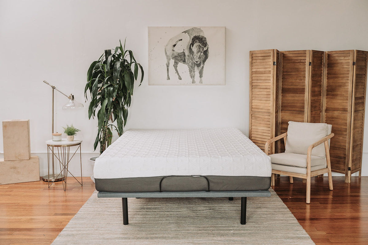8" Gel Memory Foam Mattress with Cooling Gel Layers - White