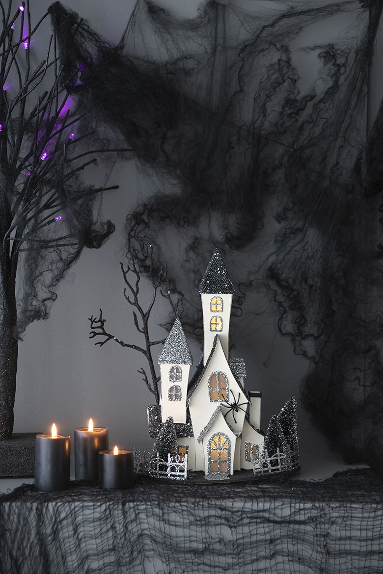Cardboard Lighted Haunted House with Lights - Beige / Black