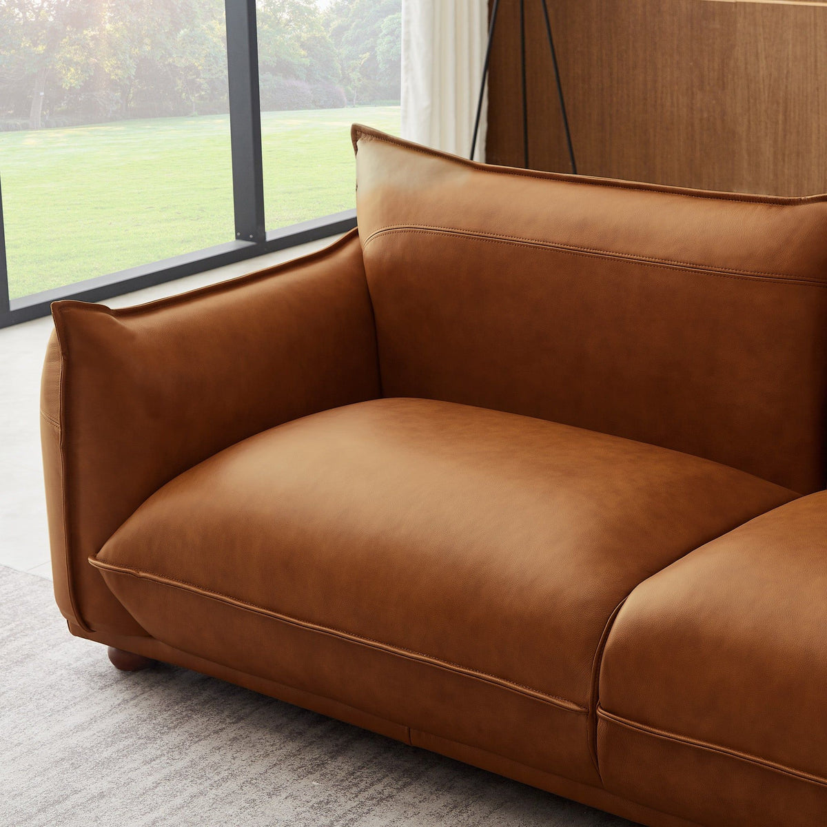 Mid-Century Modern Luxury Sofa with Tufted Design - Light Brown or White