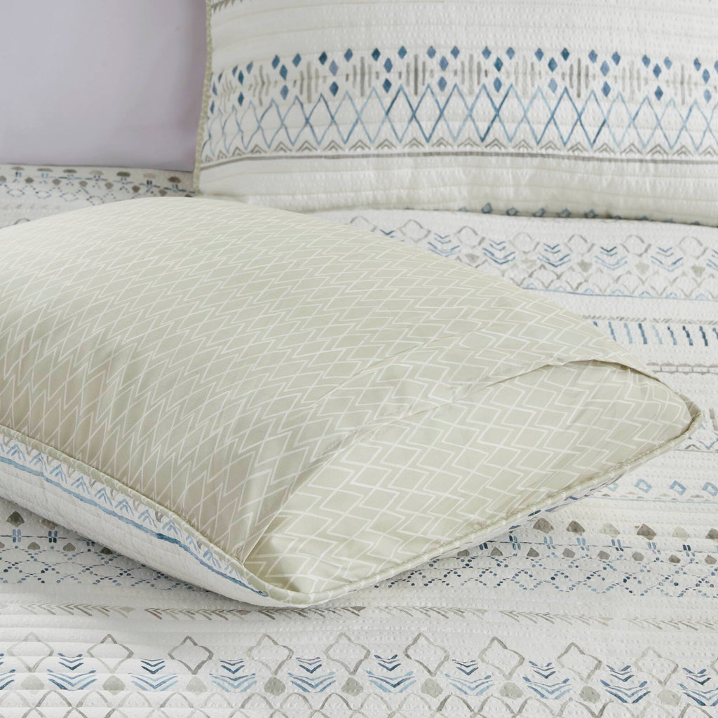 Printed Microfiber Seersucker Quilt Set with Reversible Design - Taupe/Blue