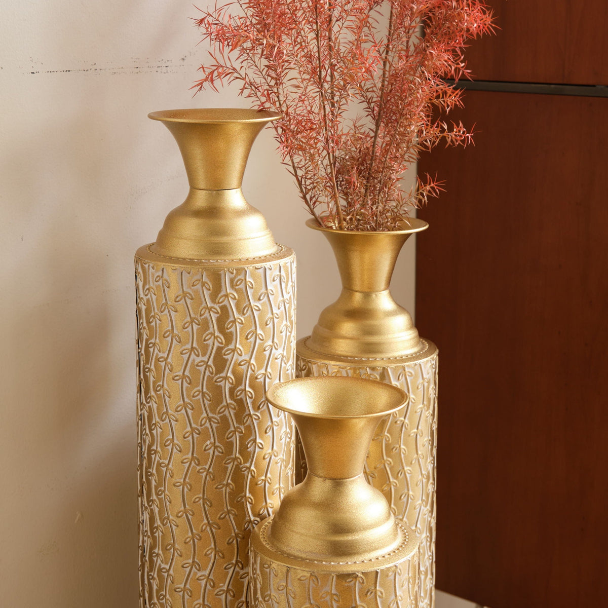 Gold Metal Floor Vases Set with Vine Pattern – Set of 3