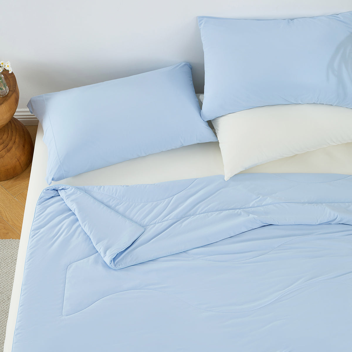 1-Piece 90x90" Cooling DA Comforter - Ice
