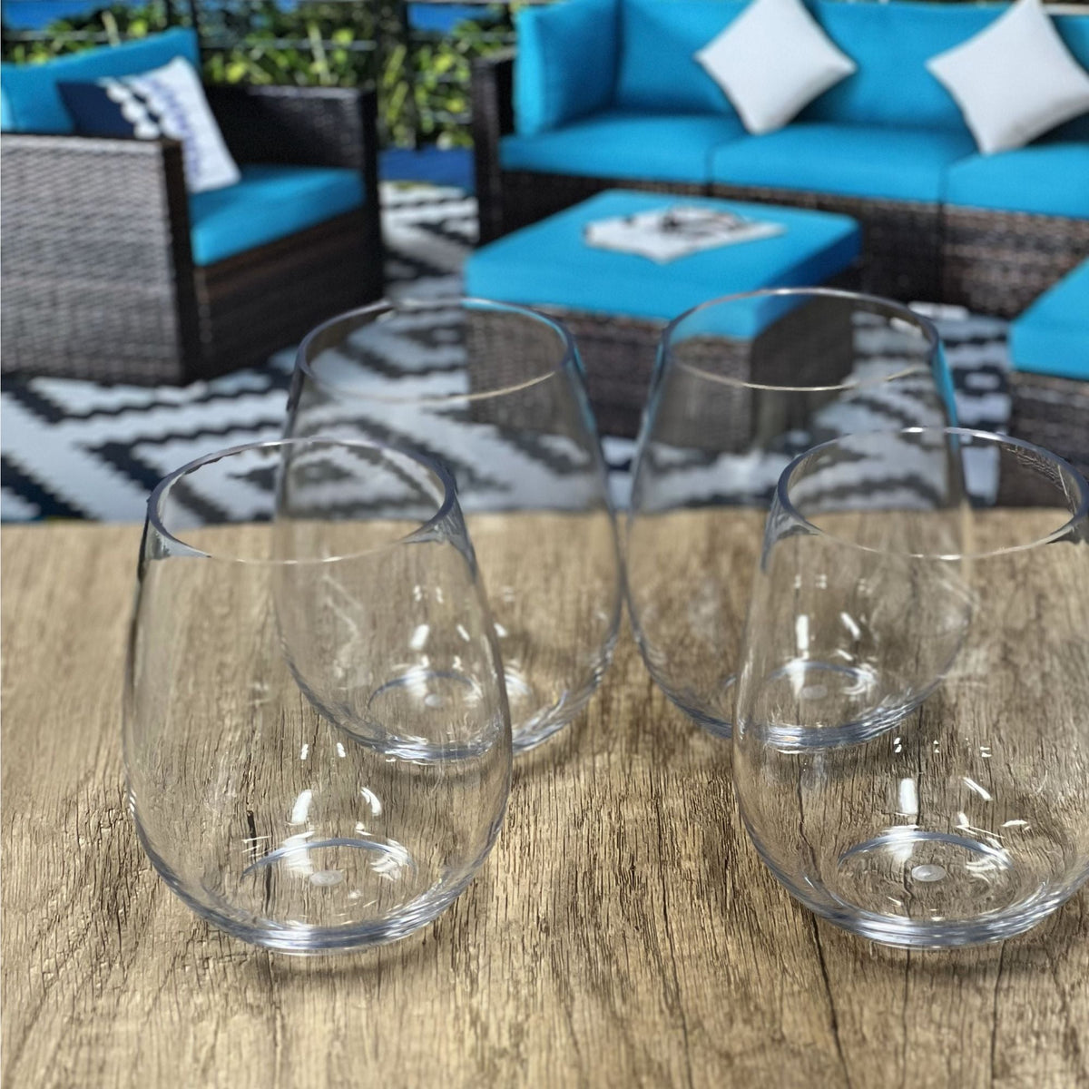 BPA-Free Plastic Bar Glasses Set of 4 with Unbreakable Strength - Clear