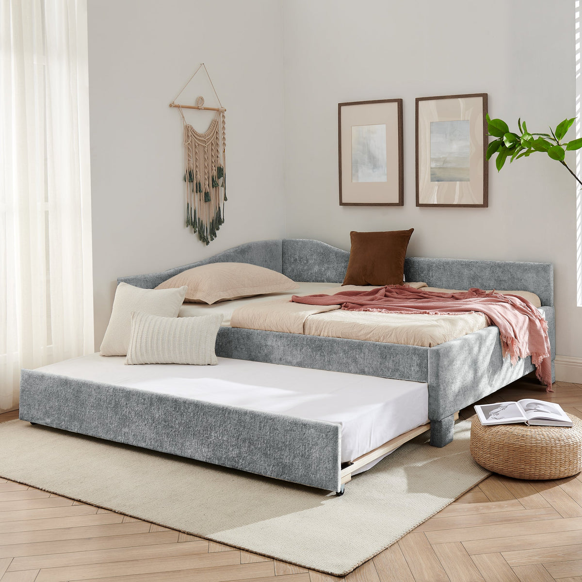 Full Size Curved Chenille Daybed with Trundle and USB Port