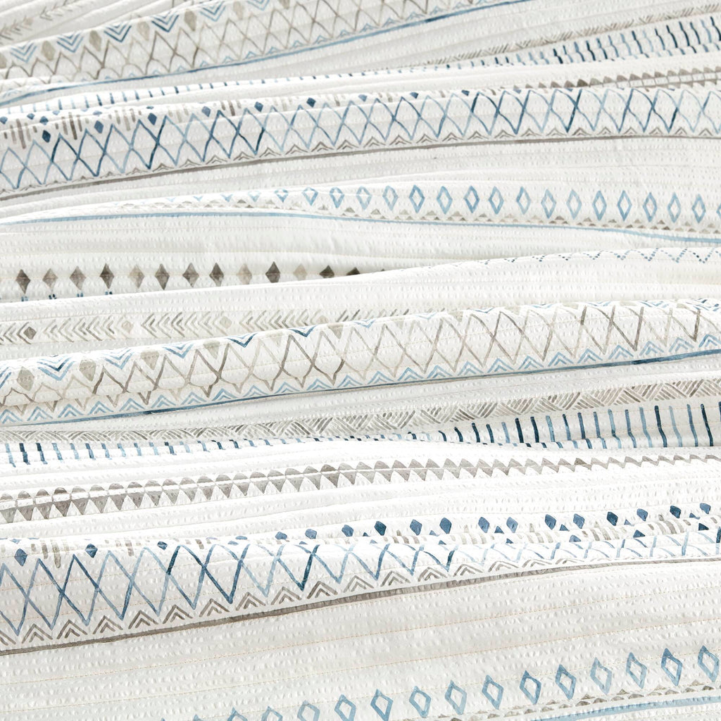 Printed Microfiber Seersucker Quilt Set with Reversible Design - Taupe/Blue
