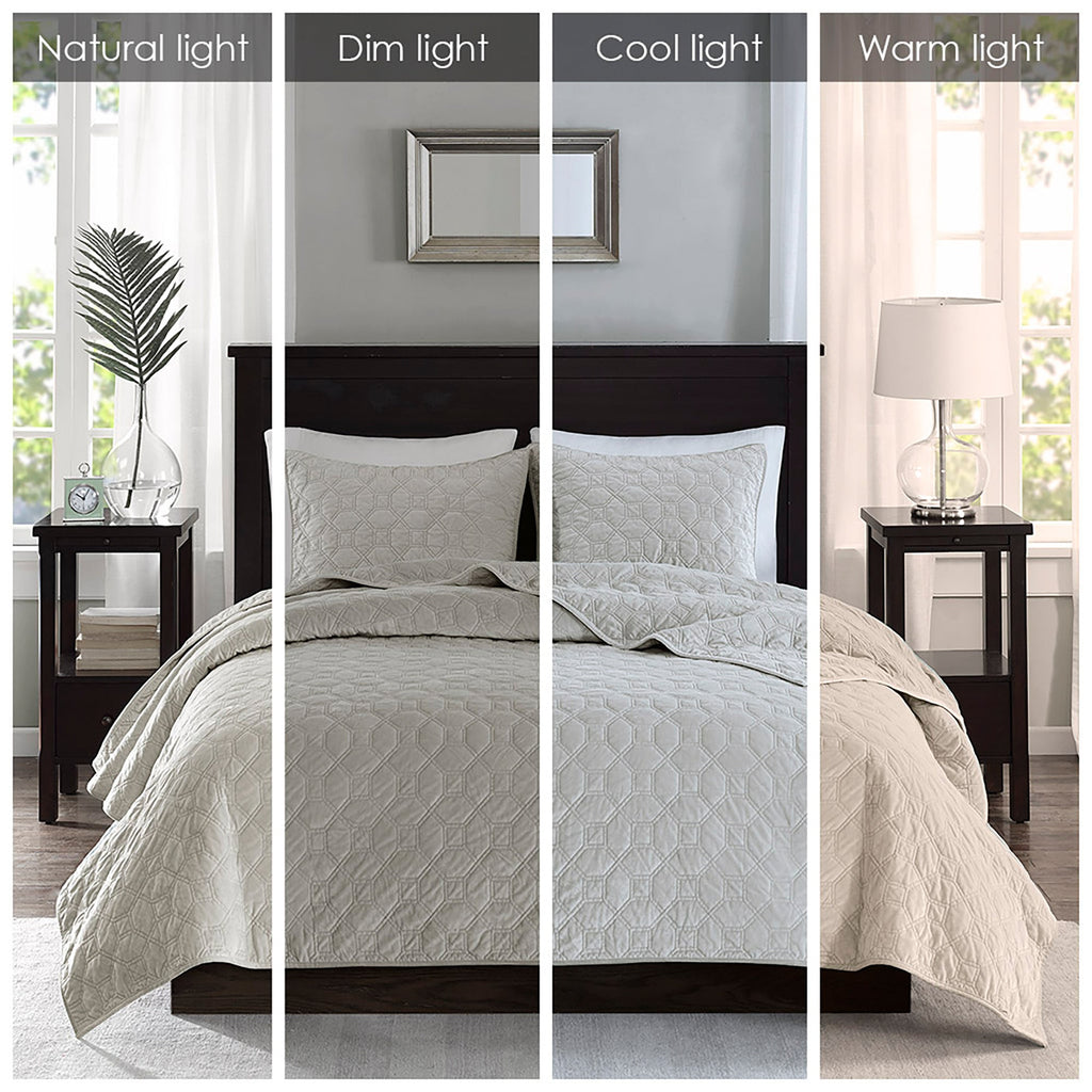 Ivory Velvet Quilt Set with Antimicrobial Finish - King/Cal King