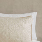 Cream 3 Piece Reversible Bedspread Set with Quilted Medallion - King/Cal King