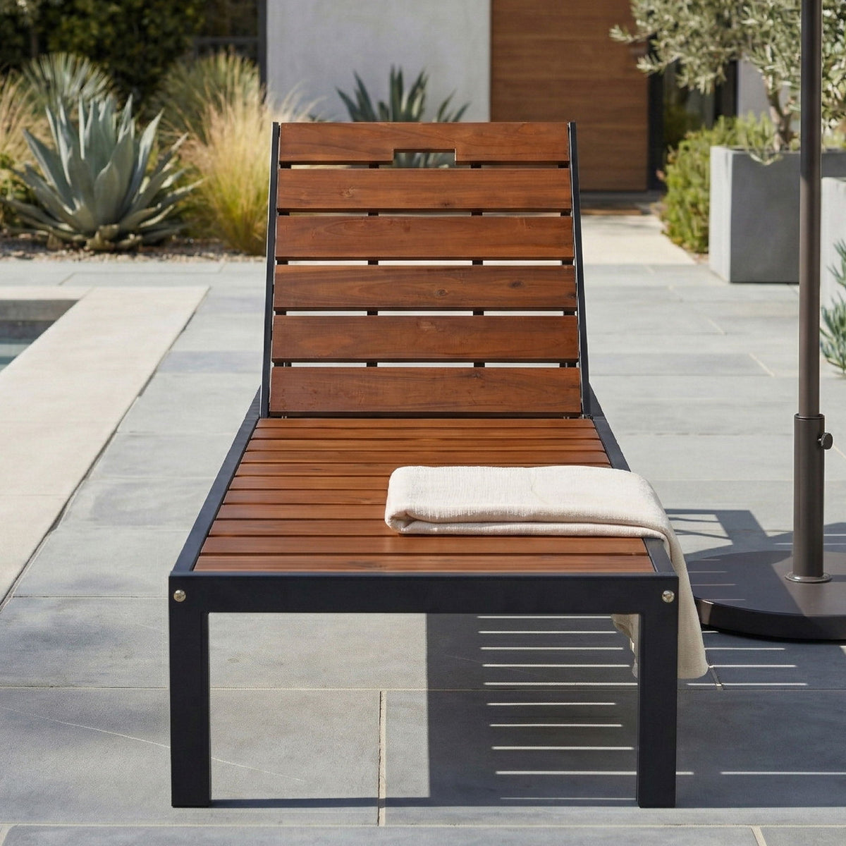 Outdoor Chaise with Adjustable Backrest - Light Brown or Dark Brown
