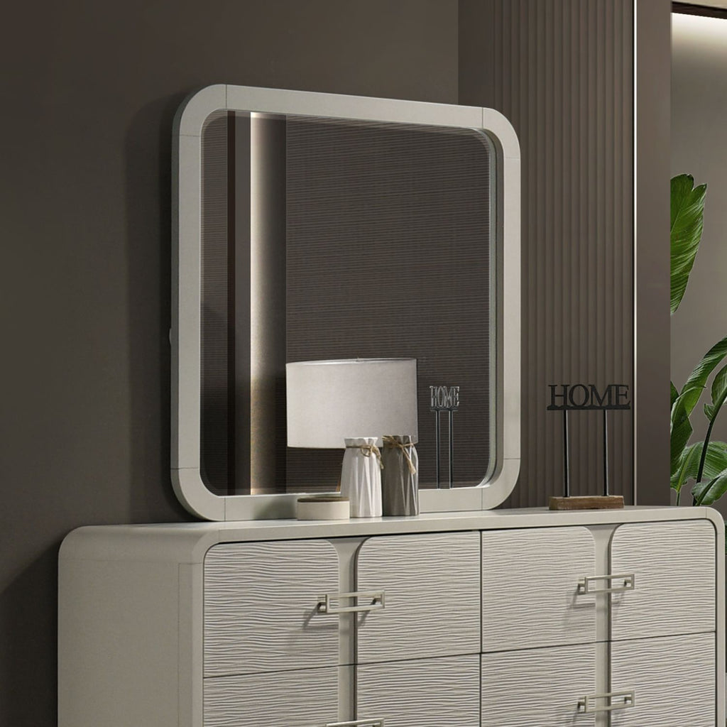 Beige Rectangular Mirror with Rounded Corners - Modern Minimalist