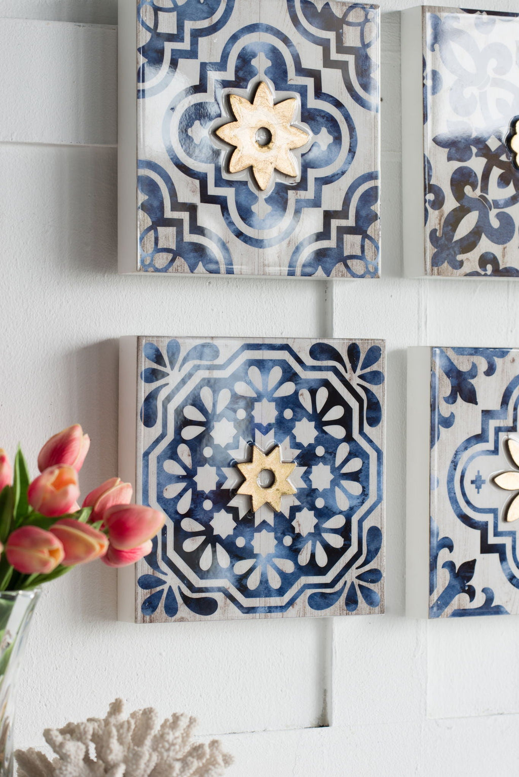 Abstract Wall Decor Accents Set with Fir Wood Frame - White / Blue