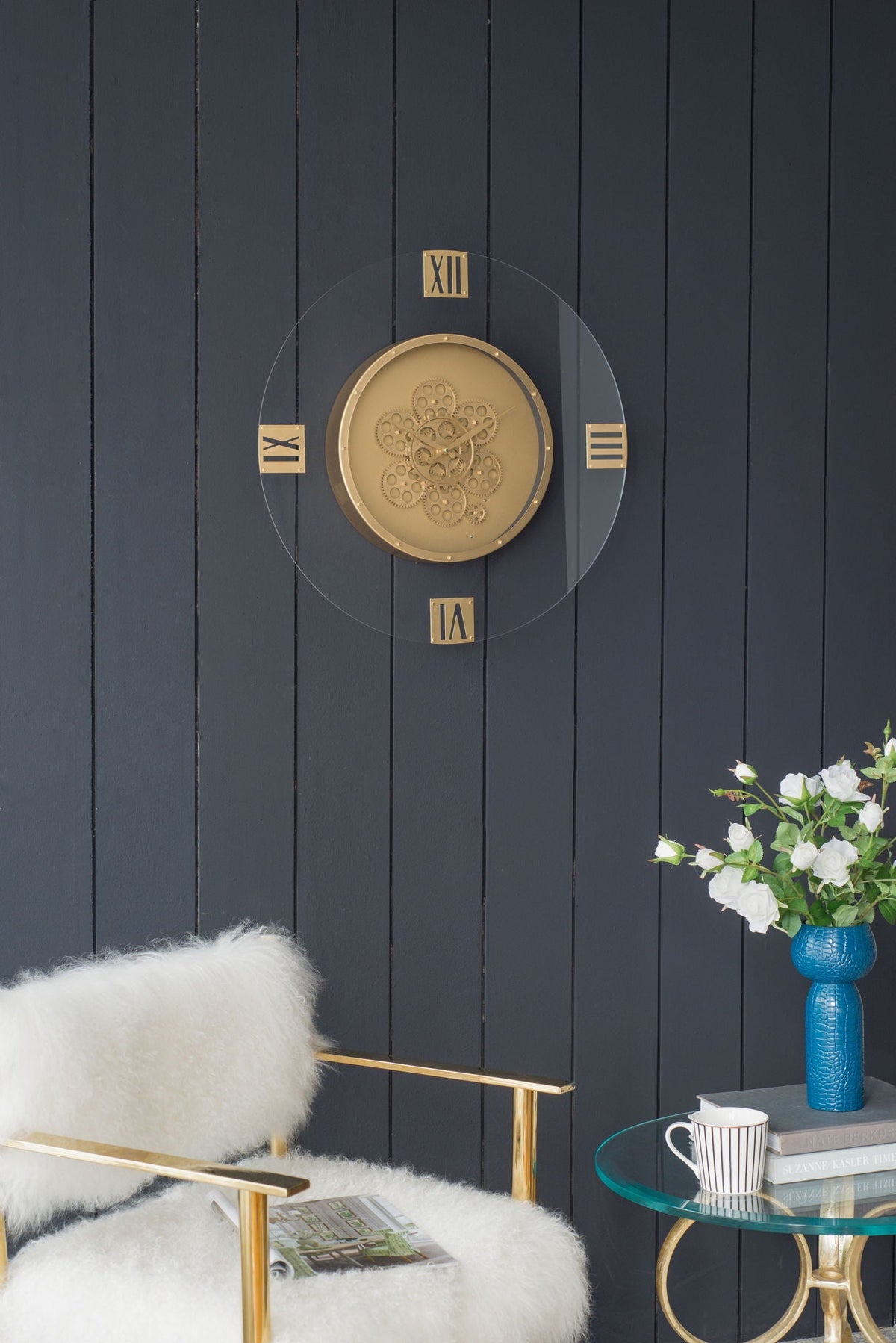 Round Moving Gear Wall Clock with Roman Numerals - Multicolor