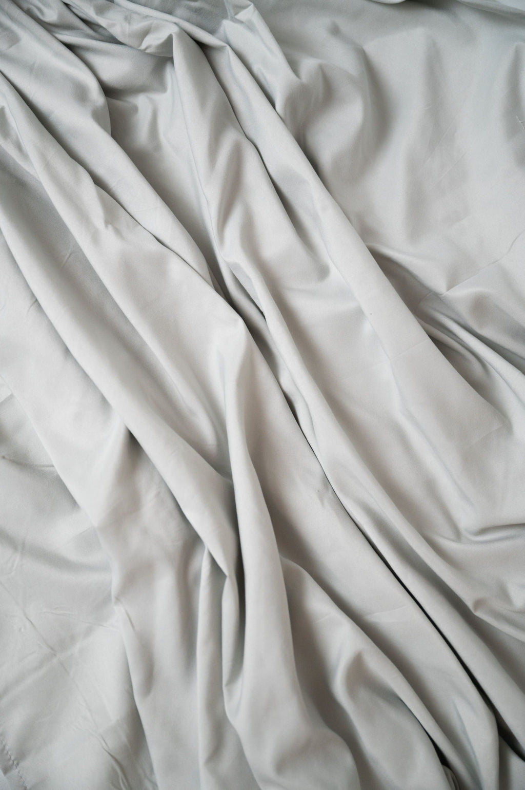 Micro and Bamboo Hypoallergenic Sheet Set with Thermo-Regulating Comfort - Multiple Colors