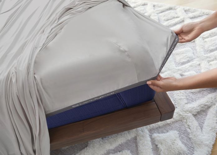 Light Grey Split Cal King Sheet Set with Cooling Technology